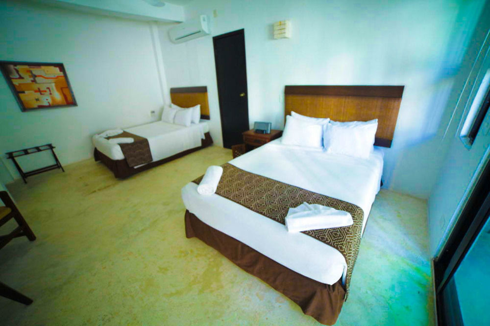 Siesta Fiesta Hotel Adults Only - 5Th Avenue Playa del Carmen Esterno foto